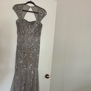 NWT Adrianna Papell gown